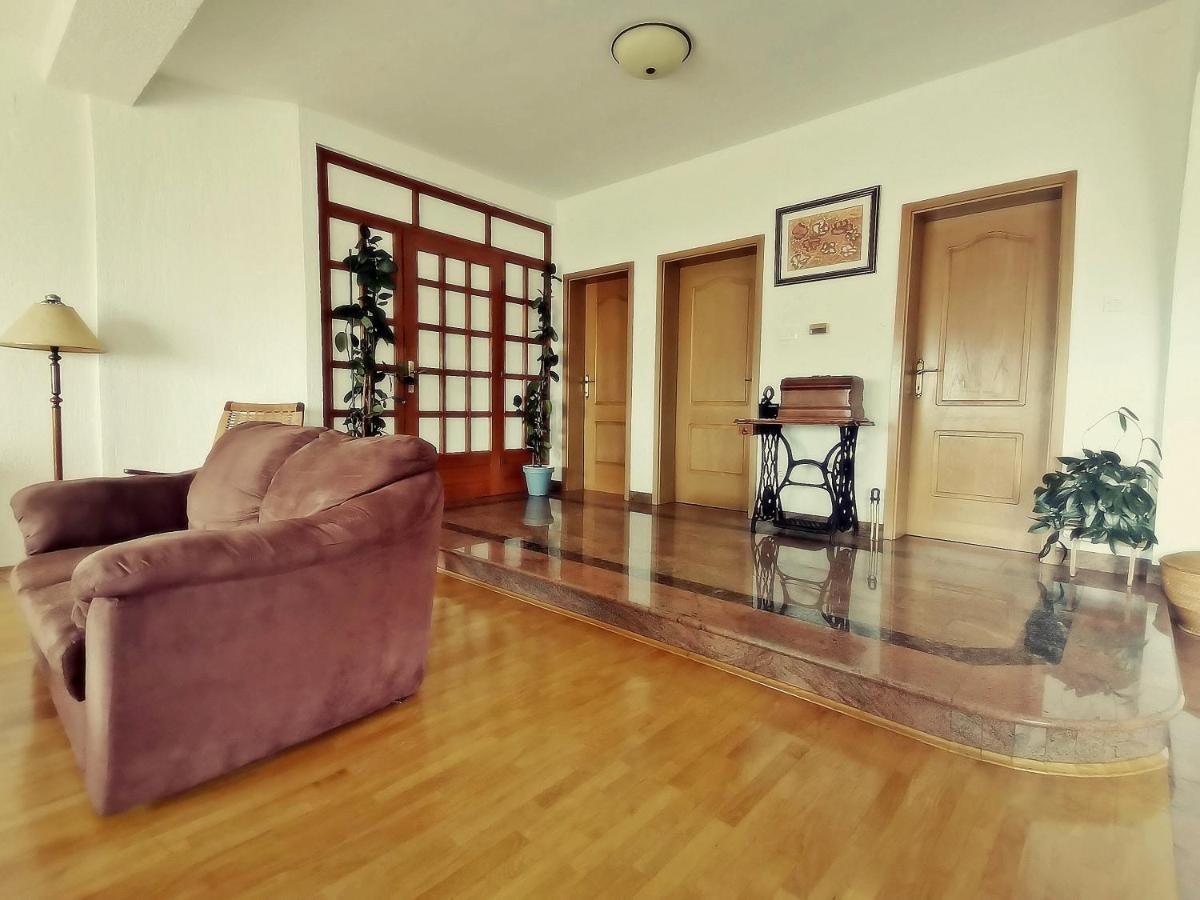 Diego Apartment Rijeka Bagian luar foto